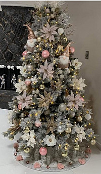 Искусственные ели