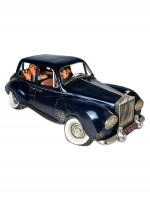 Статуетка "Великий Бос у лімузині" l-44, h-15