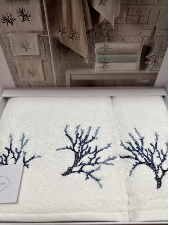 Набір рушників з вишивкою  "Corallo", білий/синій