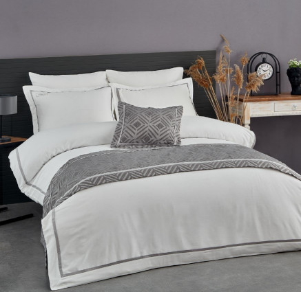 Постільна білизна з ранером "Happy", крем/сіра