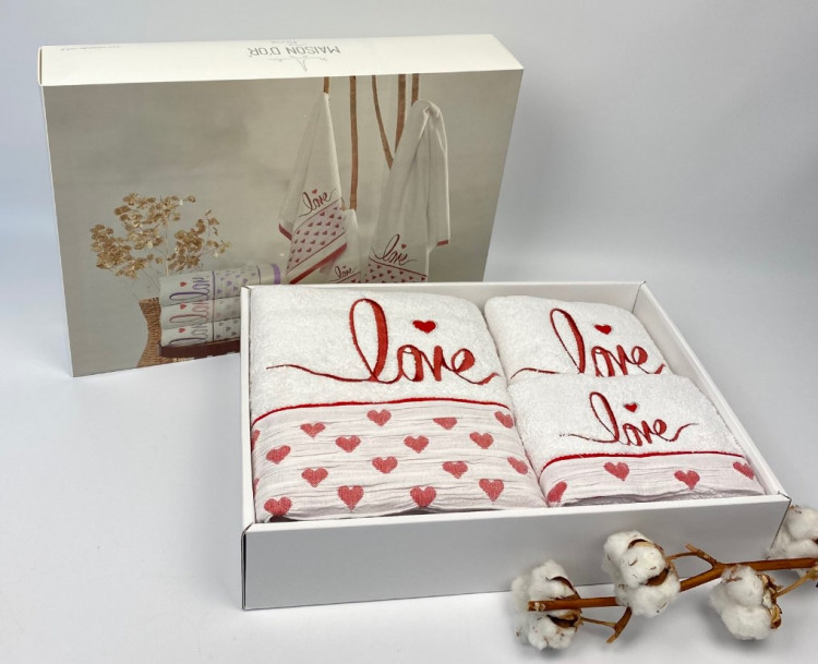 Набір рушників з вишивкою "Maylin", білий/червоний