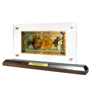 Банкнота на підставці 