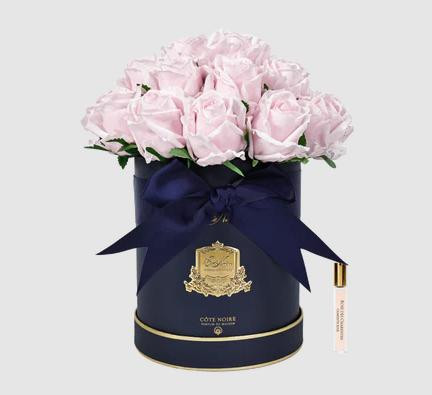 Парфумований букет у коробці "Rose Bouquet” колір золото
