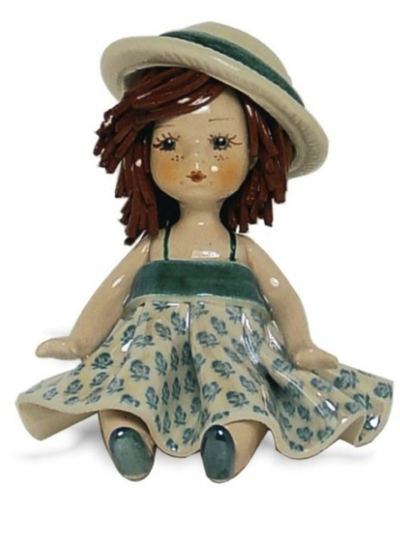 Статуетка "Дівчинка у зеленому сарафані"