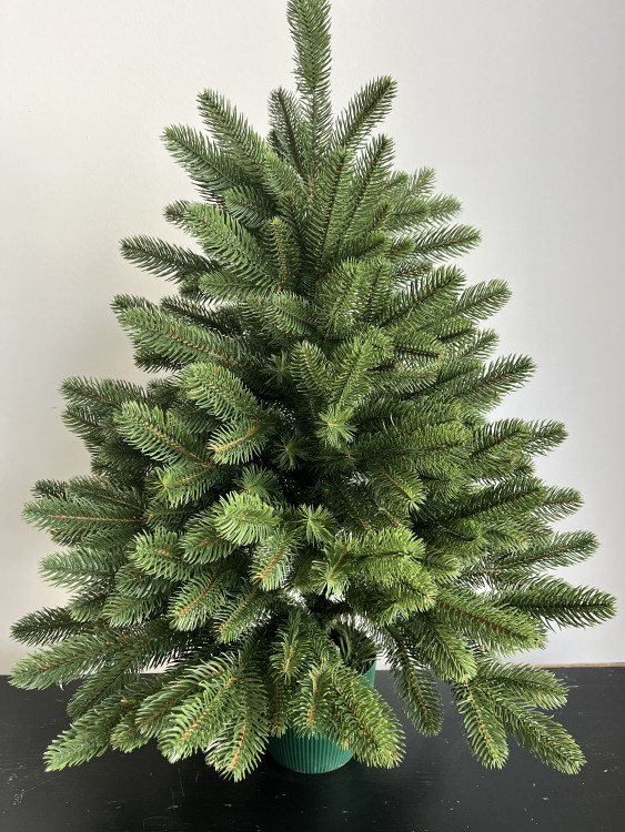 Ялинка в горщику зелена "Ельбрус" h-1 м