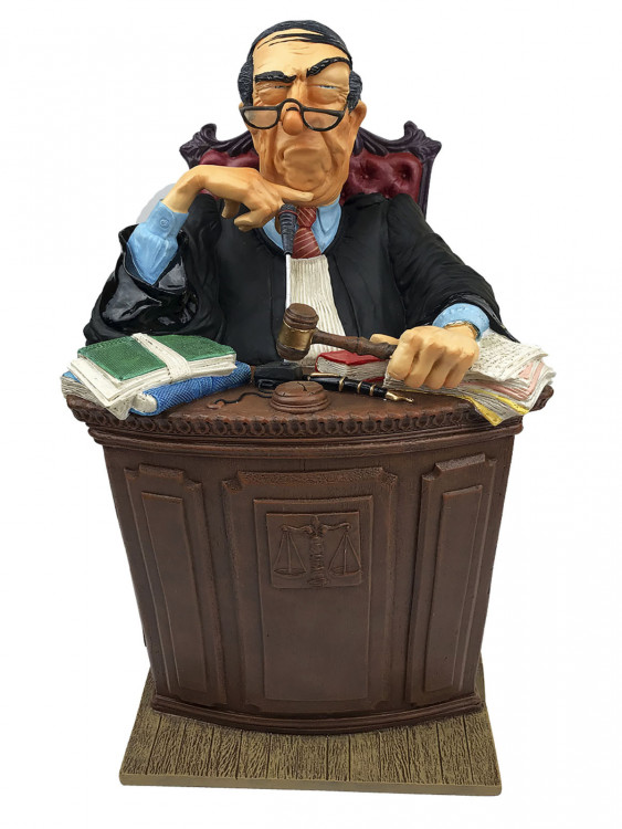 Статуетка "Суддя", h-36