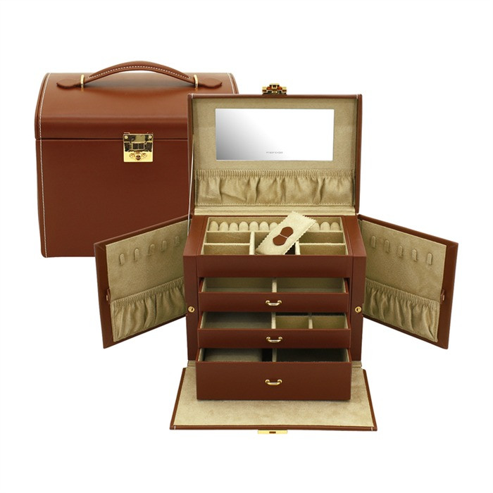 Кейс для прикрас Cordoba коричневий.