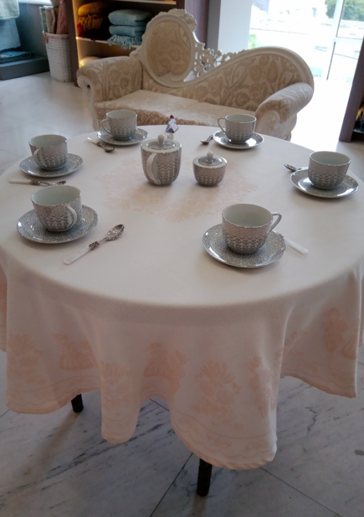 Скатерть "Paradise" d-160 см, розовая