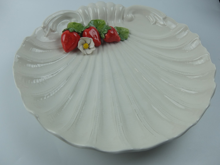 Блюдо "Полуниця" 37 см