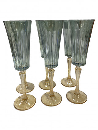 Набір келихів для шампанського Domina зелені.