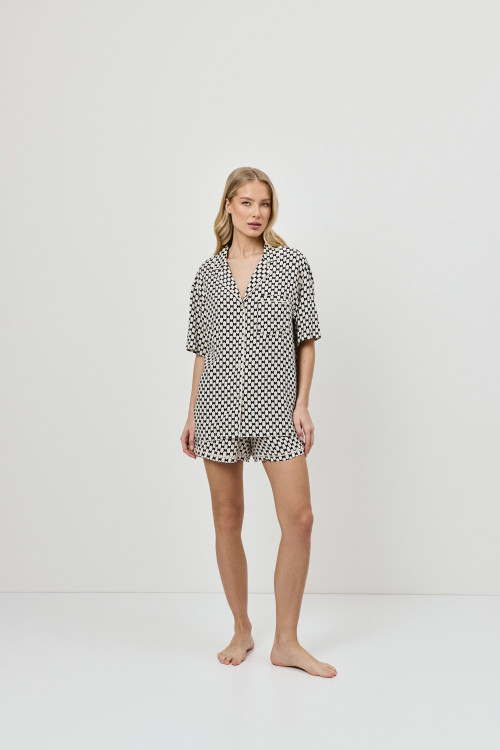 Костюм жіночий з шортами "Vesper", чорно/білий