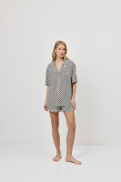 Костюм жіночий з шортами 