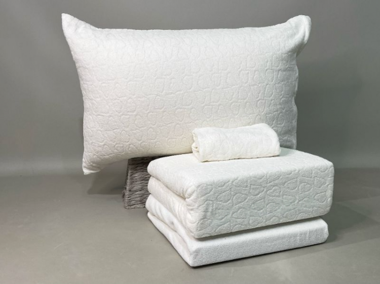 Простирадло з наволочками "Jakarli", крем