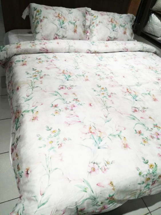 Набор постельного белья Adoria евро