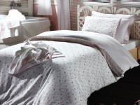 Постельное белье Roses полуторное, розовое