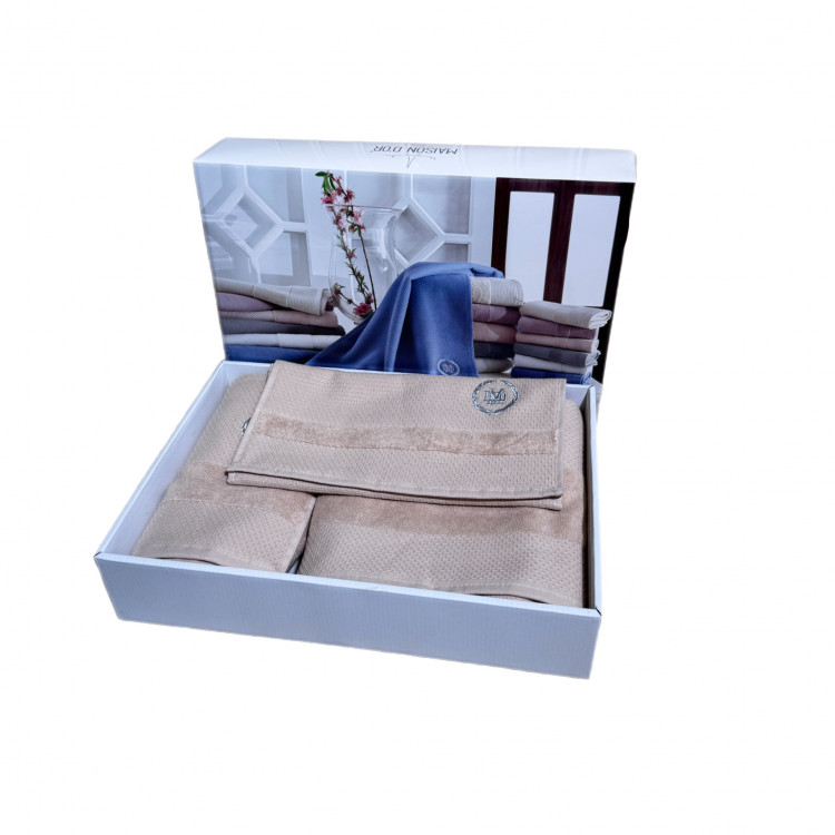 Набір рушників з вишивкою "Bonny", беж