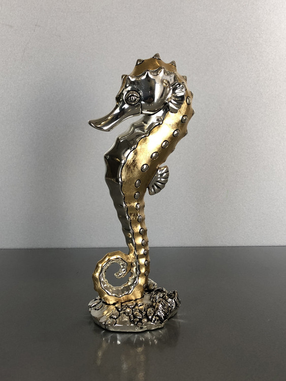 "Рух уперед", золото