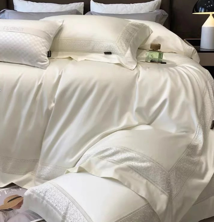 Постільна білизна з вишивкою "Fiona", біла