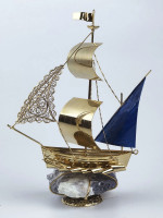 Фрегат h-19 (содаліт, золото)