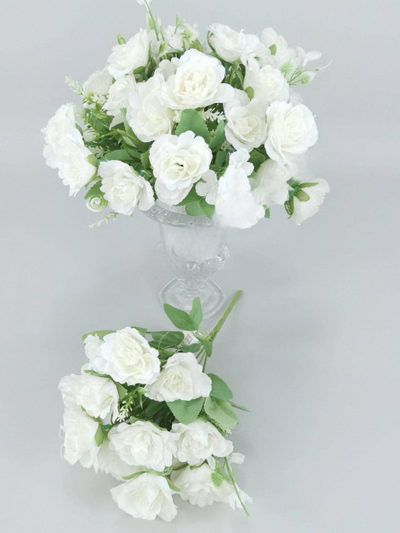 Букет троянд, h-30, 5 бутонів, кремовий